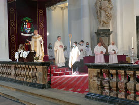 Diakonenweihe im Fuldaer Dom (Foto: Karl-Franz Thiede)